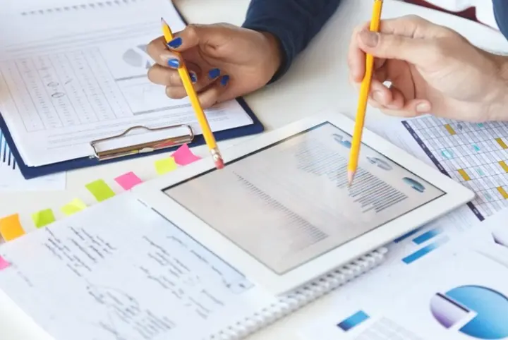 Mejores herramientas para la gestión financiera en construcción